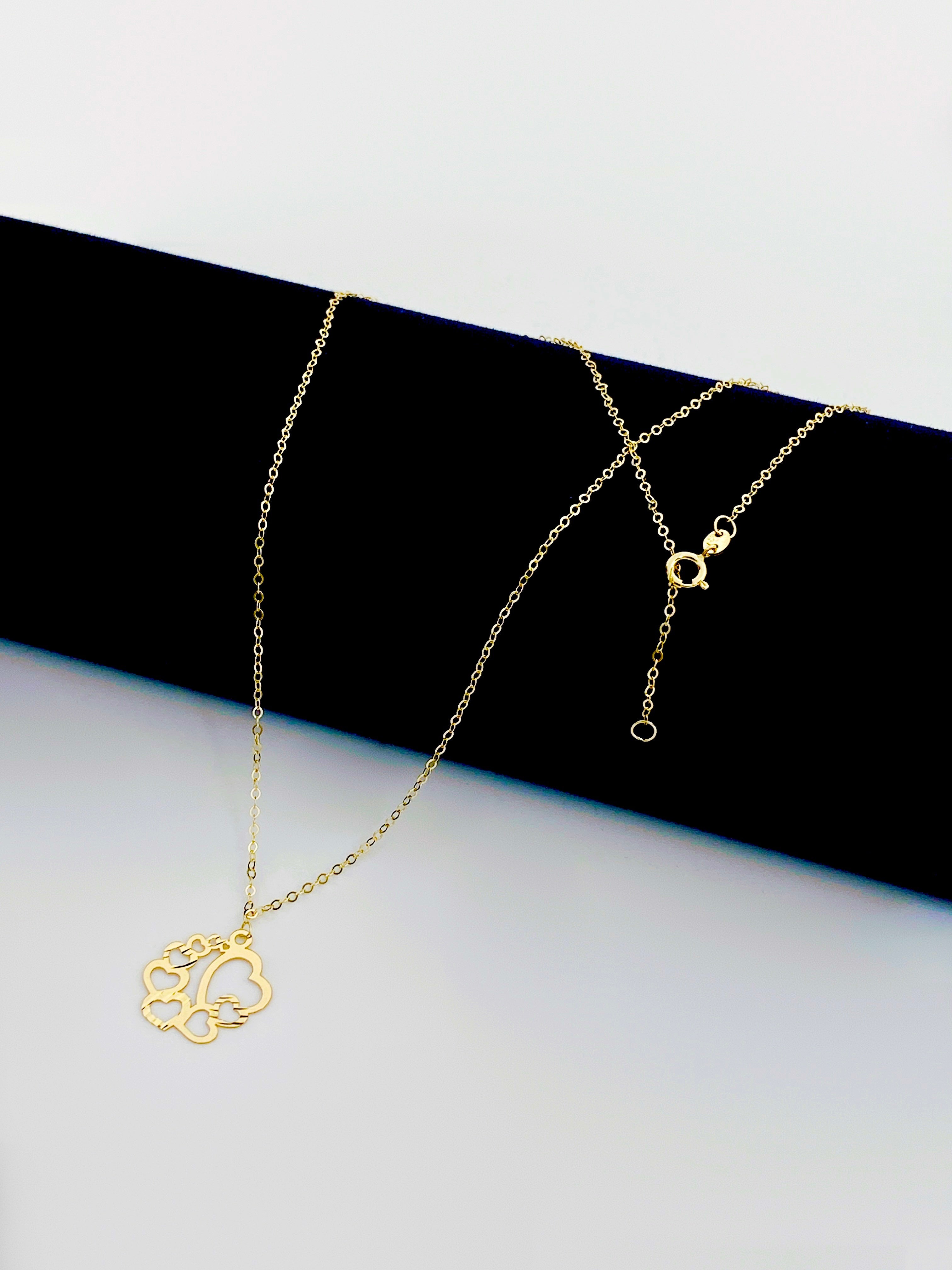 18K Real Gold 8 Heart Necklace - Embellish Gold