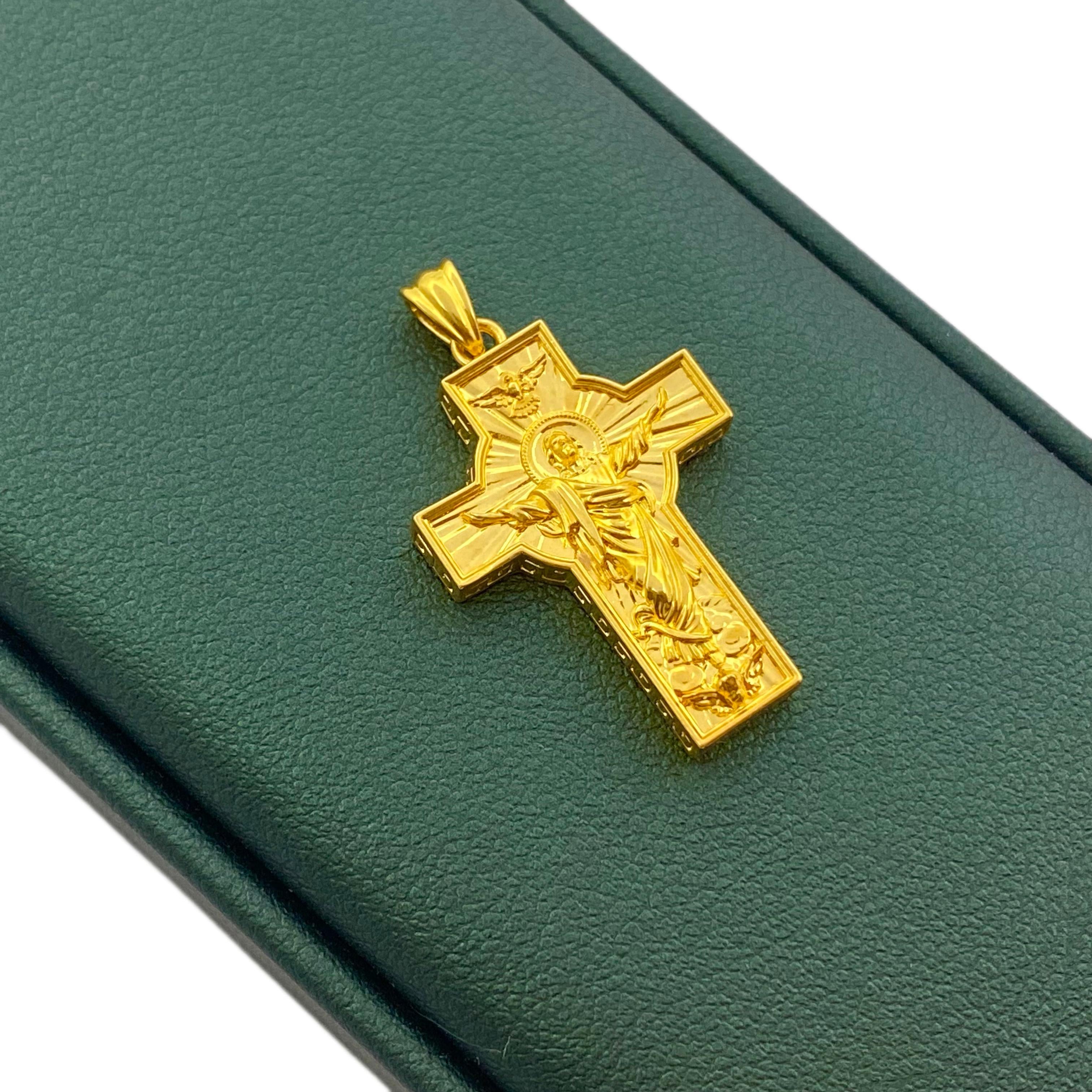 18k Gold Symbol of Belief Pendant