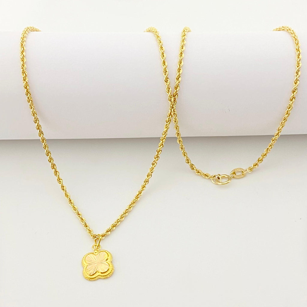 18k Gold Clover Necklace