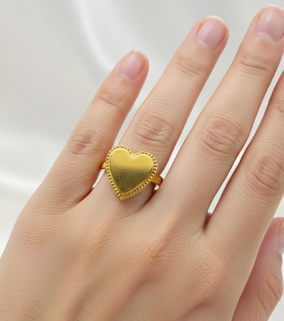 18k Gold Big Heart Ring