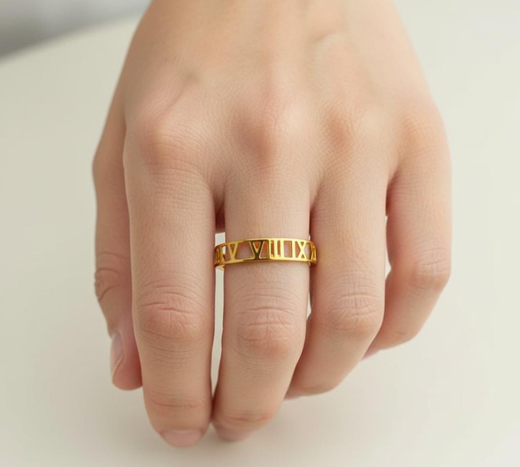 18K Real Saudi Gold Roman Number Ring